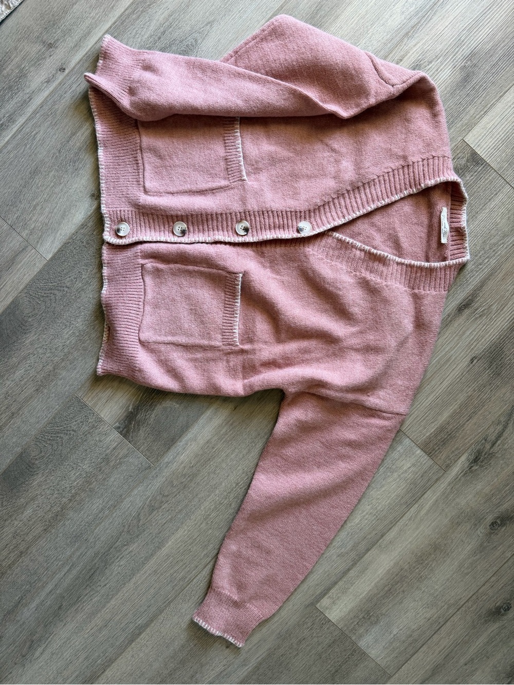 Doe & Rae Dusty Rose V-Neck Button Cardigan - Picture 2 of 2